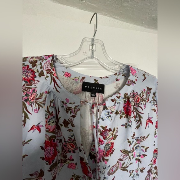 Premise Large Blue Floral Tank Size Large - Picture 5 of 5